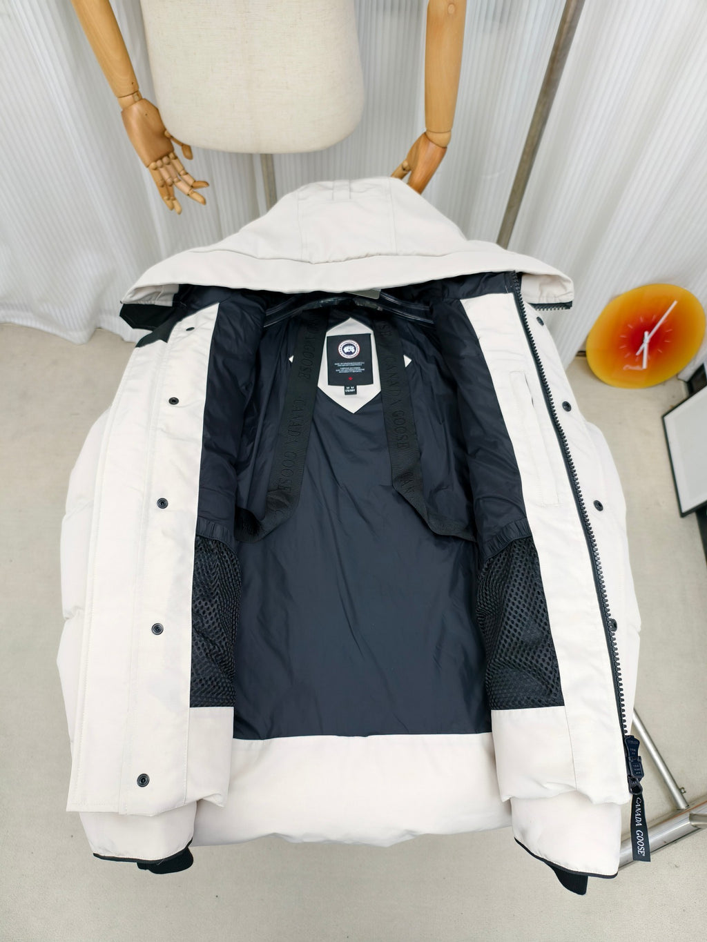 Canada Goose Wyndham White Hooded Down Jacket