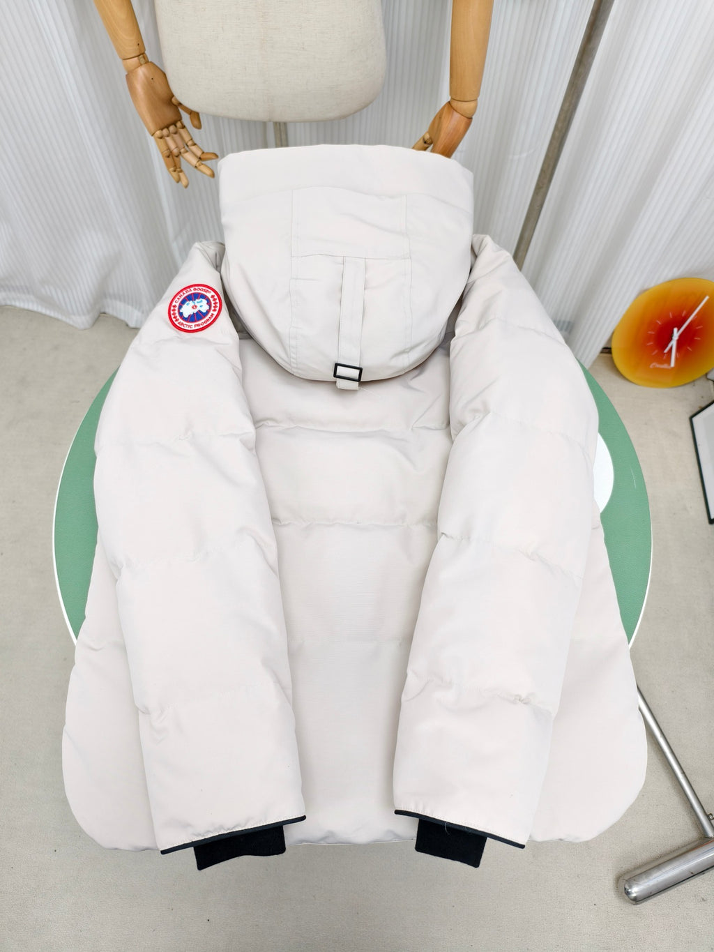 Canada Goose Wyndham White Hooded Down Jacket